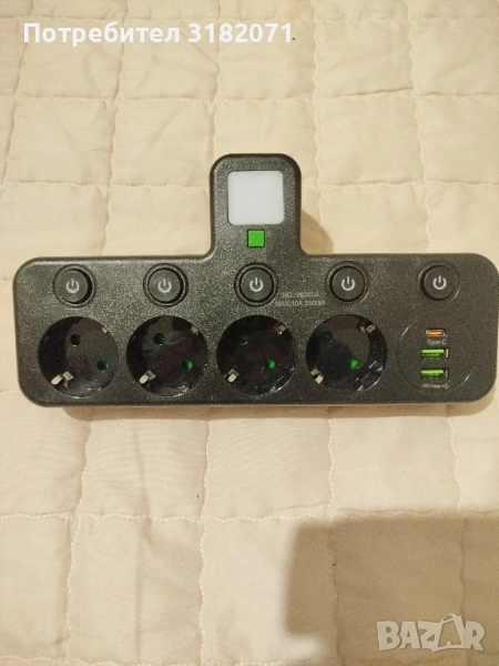 Разклонител с нощна лампа и USB-та,без кабел, снимка 1