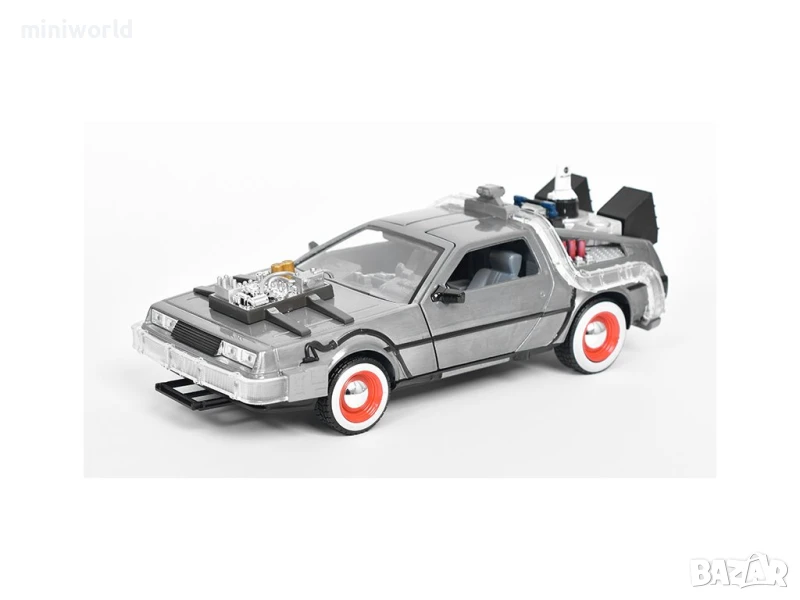 DeLorean филма Завръщане в Бъдещето III - мащаб 1:24 на Jada Toys нов в кутия, снимка 1
