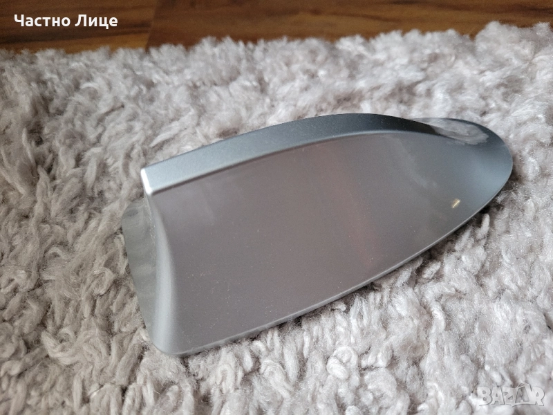 Универсална Автомобилна антена с радио сигнал за таван тип Акула shark, снимка 1