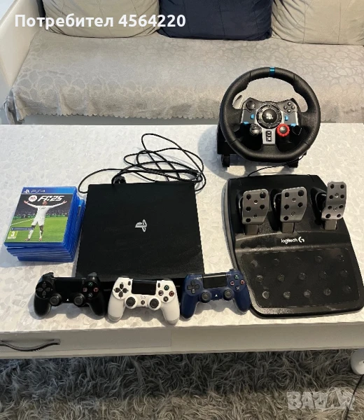 Продавам PlayStation 4 Pro 1TB + 8 игри + Logitech G29, снимка 1