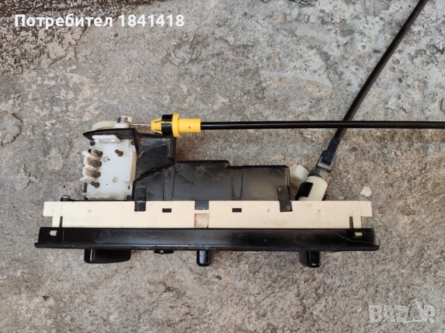 Централна конзола/ барче и панел климатик/ парно БМВ Е36/ BMW Е36, снимка 13 - Части - 51597908