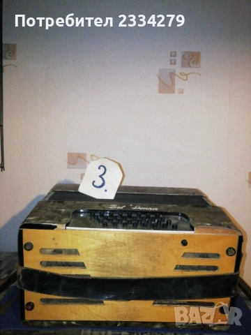 Акордеони,,Weltmaister" стар немски 40баса  и ,,Bella Donna" 42баса и други. . , снимка 13 - Акордеони - 41353667