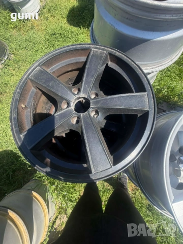 Продавам джанти 17, снимка 3 - Гуми и джанти - 54339964