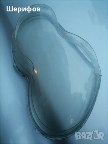 Продавам стъкло на десен фар, снимка 2 - Части - 51573796