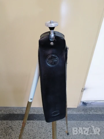 Ретро статив за фотоапарат Bilora, снимка 2 - Чанти, стативи, аксесоари - 50753601