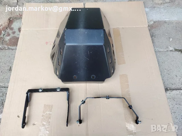 Капак на двигателя за Honda XL 750 Transalp, черен, Yakk EXP, снимка 5 - Аксесоари и консумативи - 55781114