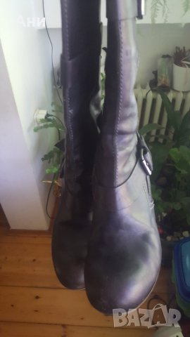 Италиански ботуши-39 номер, снимка 2 - Дамски ботуши - 30404700