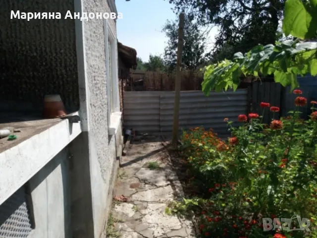 Продава - къща с имот, снимка 4 - Вили - 55752902