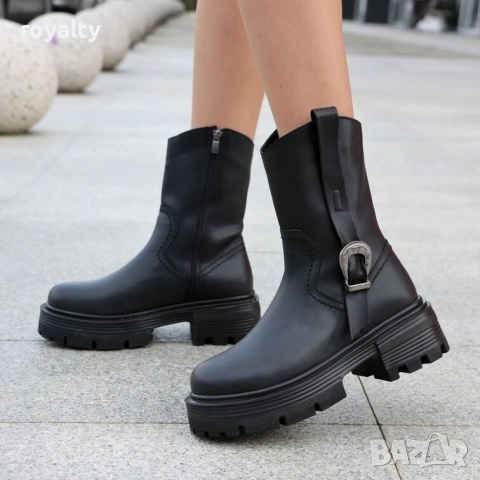 Равни боти - черна кожа 