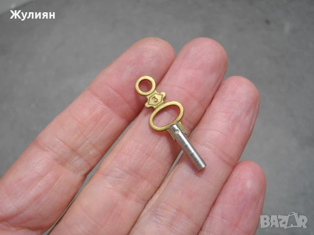 КЛЮЧЕ ЗА ДЖОБЕН ЧАСОВНИК №3 , снимка 2 - Антикварни и старинни предмети - 50995833