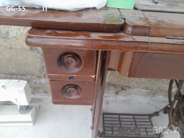 Шевна машина със станок, снимка 3 - Шевни машини - 52129815