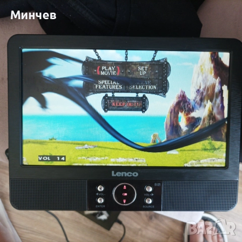 Портативно DVD LENCO 9", снимка 4 - Плейъри, домашно кино, прожектори - 51864386