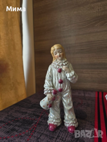 Порцеланова фигура на момиче клоун, снимка 3 - Статуетки - 51879000