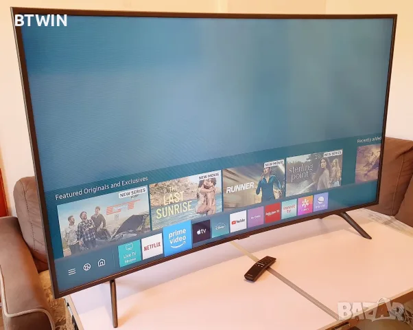 Телевизор Samsung - Извит - 55 ИНЧА - Smart - 4K - Ultra HD ! , снимка 2 - Телевизори - 55961572