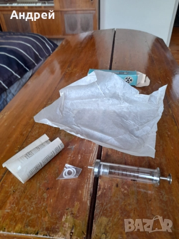 Стара стъклена спринцовка Chirana, снимка 3 - Други ценни предмети - 52296747