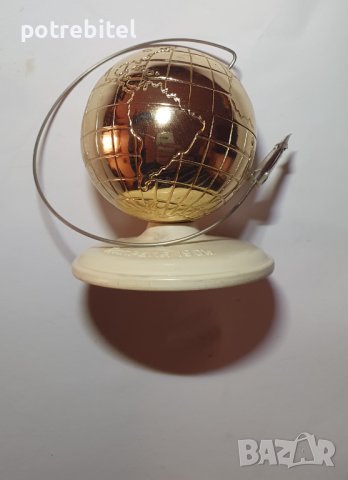 Руски глобус 12 април 1961 СОЦ, снимка 2 - Антикварни и старинни предмети - 40299956