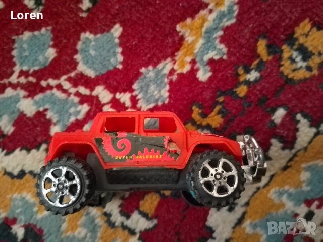 Количка малка джипка