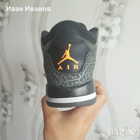 оригинални маратонки  Jordan 3 Retro Fear (GS), снимка 7 - Маратонки - 40792953