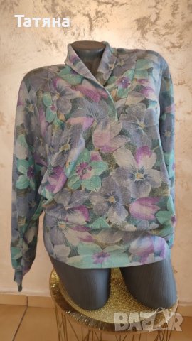 Блуза в на цветя!, снимка 1 - Блузи с дълъг ръкав и пуловери - 39724755