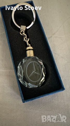 Светещи Led ключодържатели за автомобил с лого, снимка 7 - Аксесоари и консумативи - 40471490