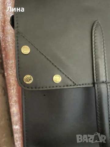 Дамска чанта Fendi, снимка 5 - Чанти - 54318260