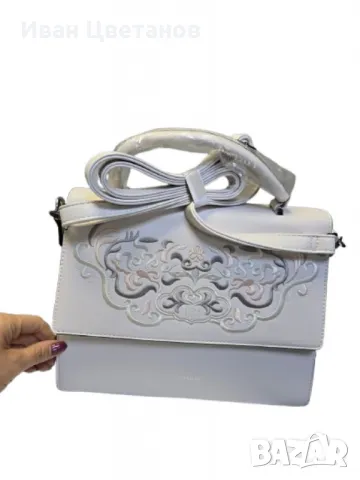 Стилна дамска чанта с капак и флорална бродерия, снимка 2 - Чанти - 50169813