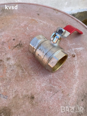 Сверичен  кран 1”1/2, снимка 2 - Напояване - 54226165