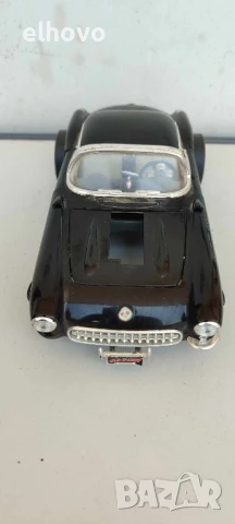 Метална количка Road Legends 1957 Chevrolet Corvette Gasser 1:18, снимка 5 - Колекции - 50559652