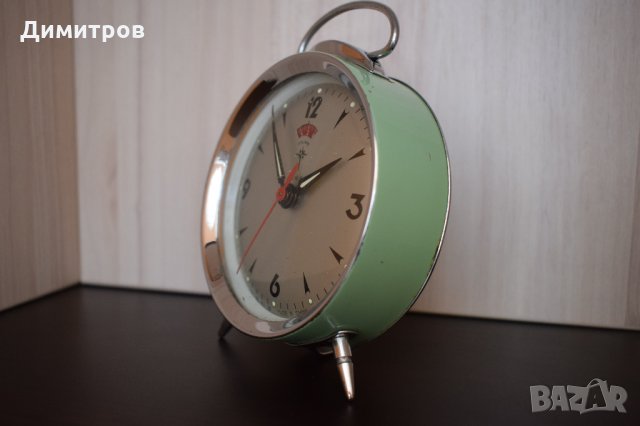 Ретро китайски часовник-будилник, снимка 2 - Антикварни и старинни предмети - 32030211