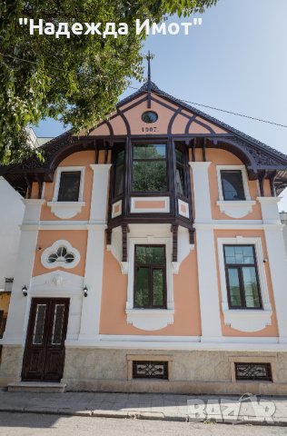 КЪЩА В ИДЕАЛЕН ЦЕНТЪР ГР.ВАРНА, снимка 3 - Къщи - 42599024