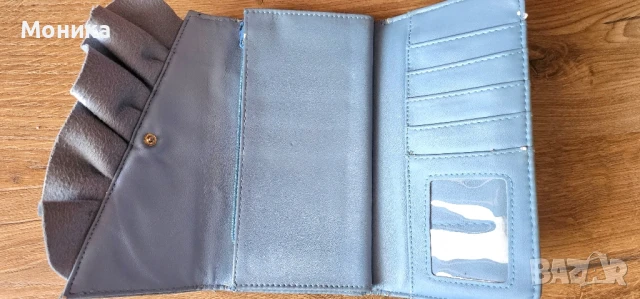 Дамско портмоне, снимка 2 - Портфейли, портмонета - 50657941