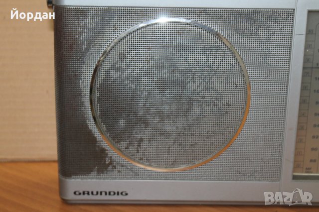 Радио GRUNDIG CONCERT BOY 220, снимка 6 - Радиокасетофони, транзистори - 35206576