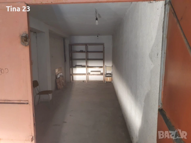 Гараж срещу Пълмед, снимка 3 - Гаражи и паркоместа - 51323454