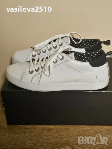 Trussardi Jeans оригинални дамски кожени кецове , снимка 2 - Кецове - 53893092