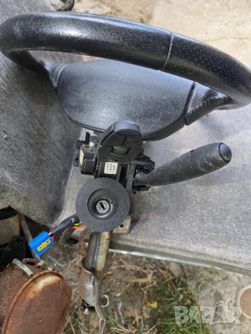 КОЖЕН Волан за Пежо 206 СС с КОЛОНАТА КОМПЛЕКТ , снимка 2 - Части - 51845249