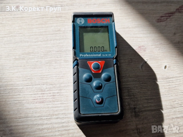 Професионална лазерна ролетка Bosch GLM 40, снимка 3 - Други инструменти - 54229080