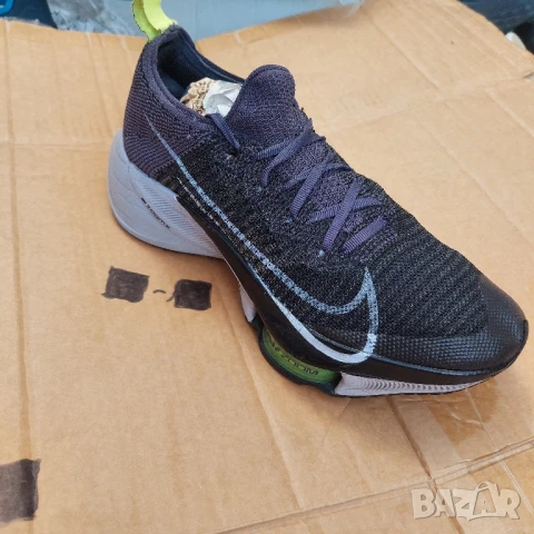 Nike Air Zoom Tempo Next Flyknit номер 40 ,5  оригинални маратонки , снимка 2 - Маратонки - 50728229