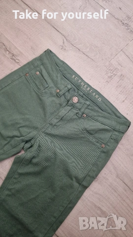 Дамски зелени дънки XS/S размер , снимка 2 - Дънки - 53986458
