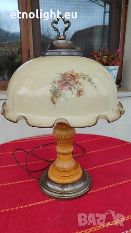Красива голяма настолна лампа с голяма куполна стъкленица с флорални мотиви , снимка 7 - Настолни лампи - 52747719