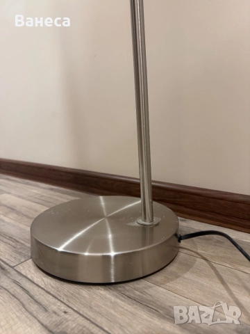 Подова лампа за четене в отлично състояние, снимка 2 - Други - 52597561