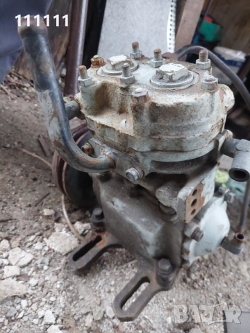 Компресор работещ