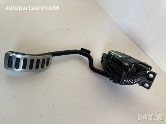 Педал на газта за Volkswagen Phaeton (2008) 3D2723503C