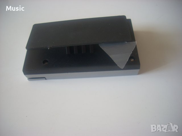 Електронен часовник с аларма. Подходящ  за кола със стойка - НОВ, снимка 3 - Аксесоари и консумативи - 36853936