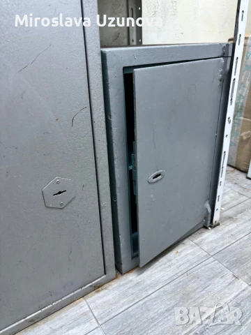 Метална каса сейф