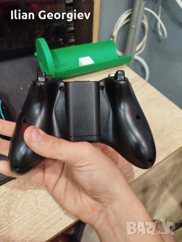 Продавам модната конзола XBOX 360 Slim, снимка 3 - Xbox конзоли - 54317809