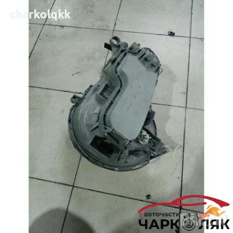 Фар десен Мерцедес Е230, снимка 2 - Части - 47834991