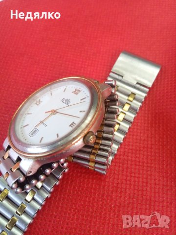 Винтидж кварцов часовник Royal, снимка 4 - Антикварни и старинни предмети - 42249611