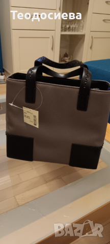 Бутикова дамска чанта Estee lauder , снимка 5 - Чанти - 44517583