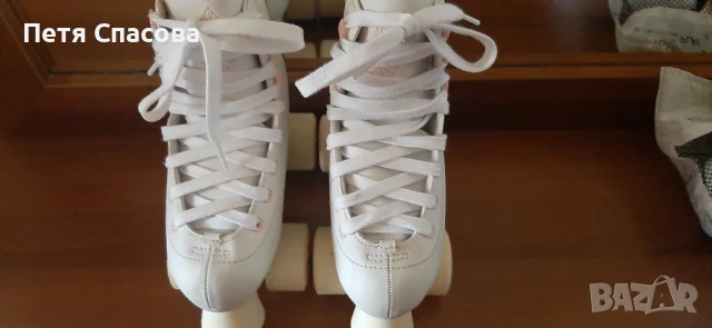 Каска,протектори и кънки 