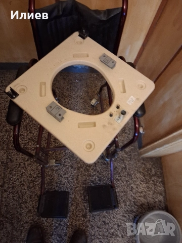 Инвалидни стол и количка, снимка 11 - Медицински, стоматологични - 52332941